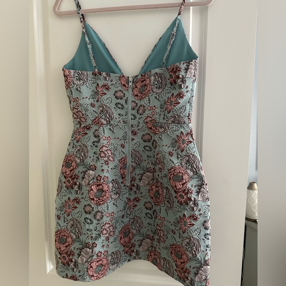 Blue floral mini dress - Picture 2 of 3